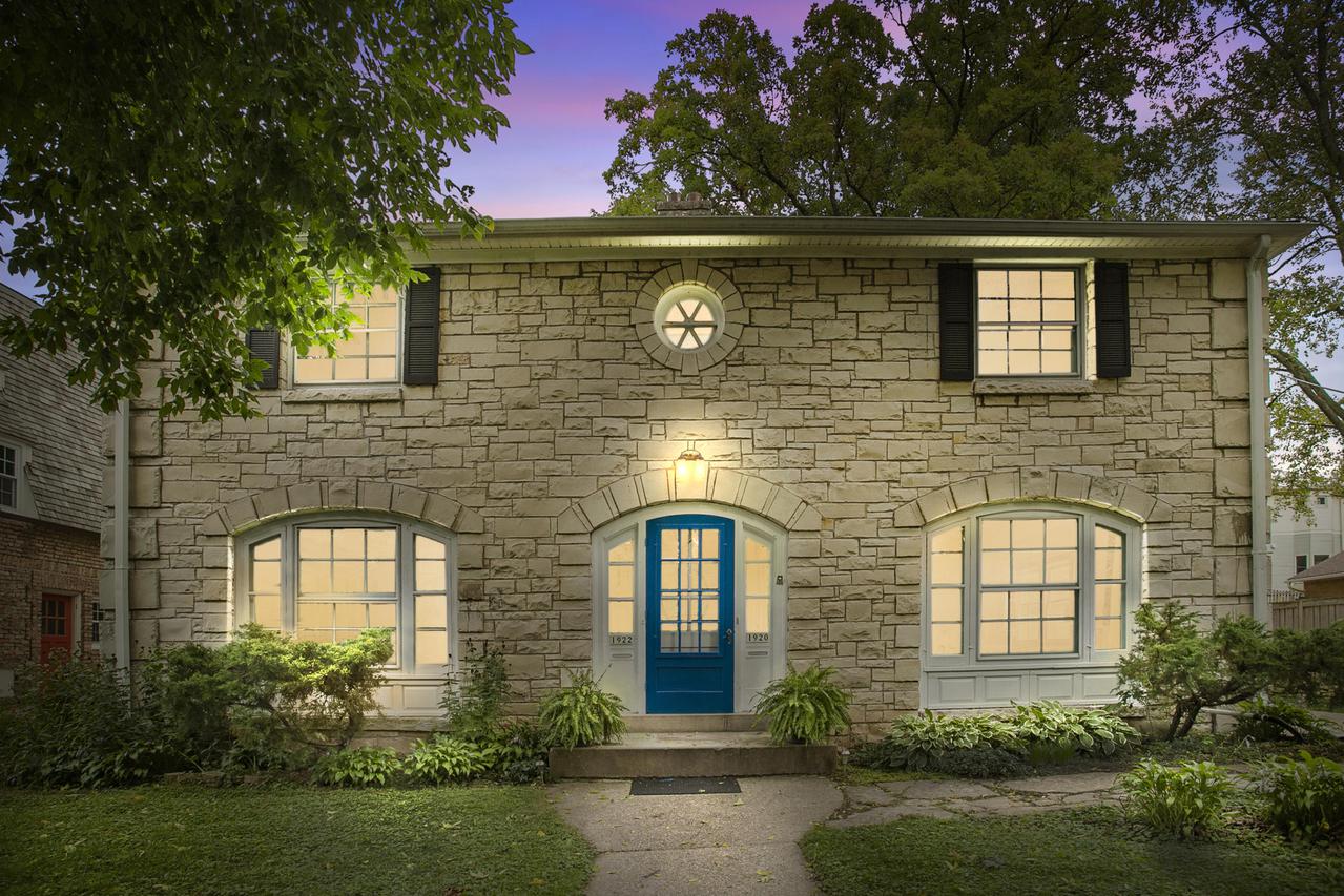 1920 N 69th, Wauwatosa, WI 53213