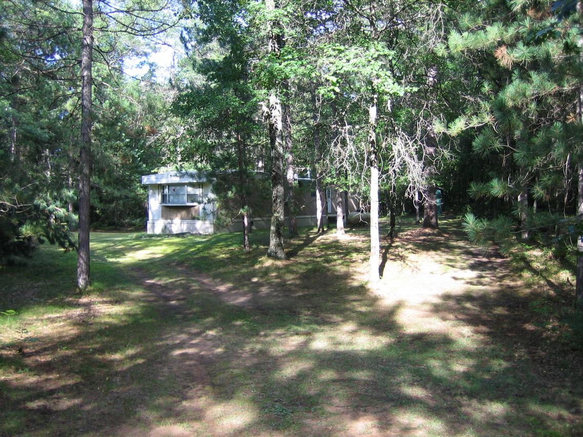 W11785 Jones Rd., Athelstane, WI 54104