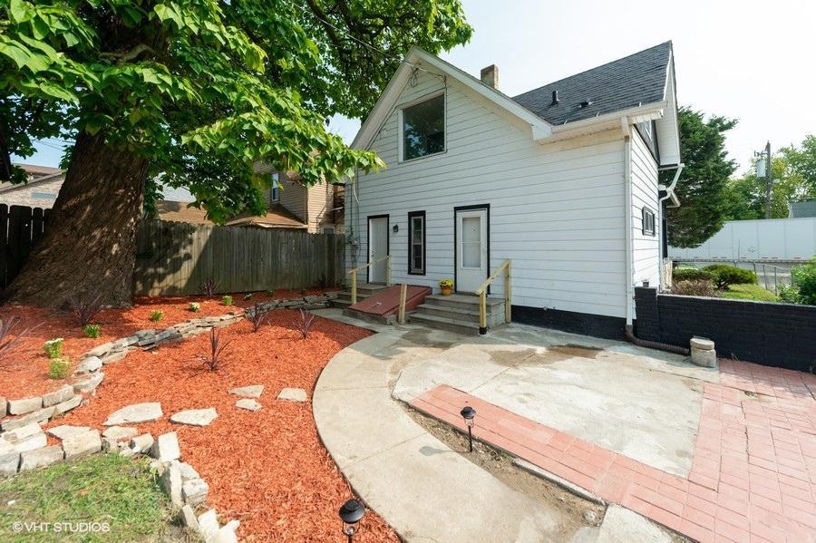 500 N Memorial Dr., Racine, WI 53404