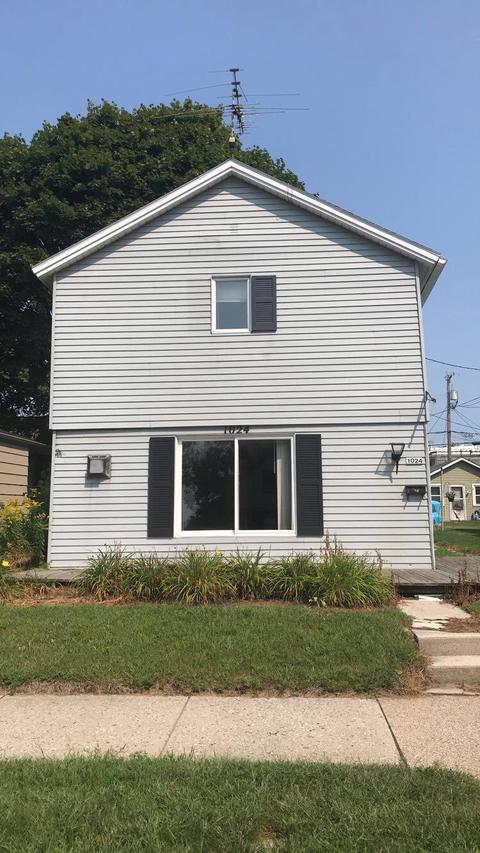 1024 St Clair Ave., Sheboygan, WI 53081