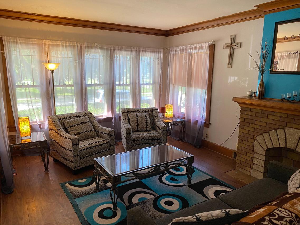 2348 Kinzie Ave., Racine, WI 53405