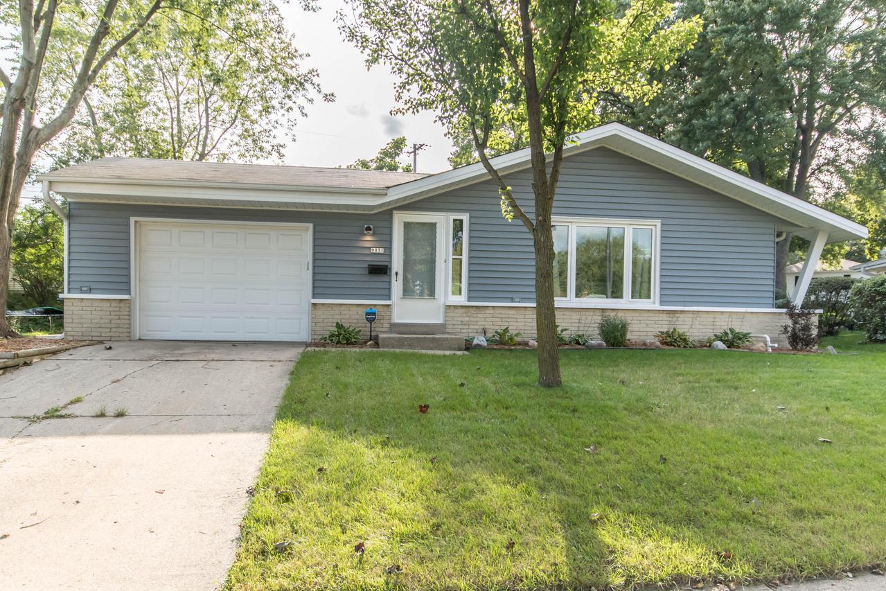 9031 W Burdick Ave, Milwaukee, WI 53227