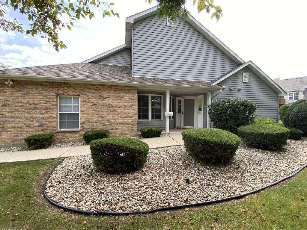 3063 24th St., Kenosha, WI 53144