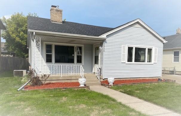3320 21st St, Racine, WI 53405