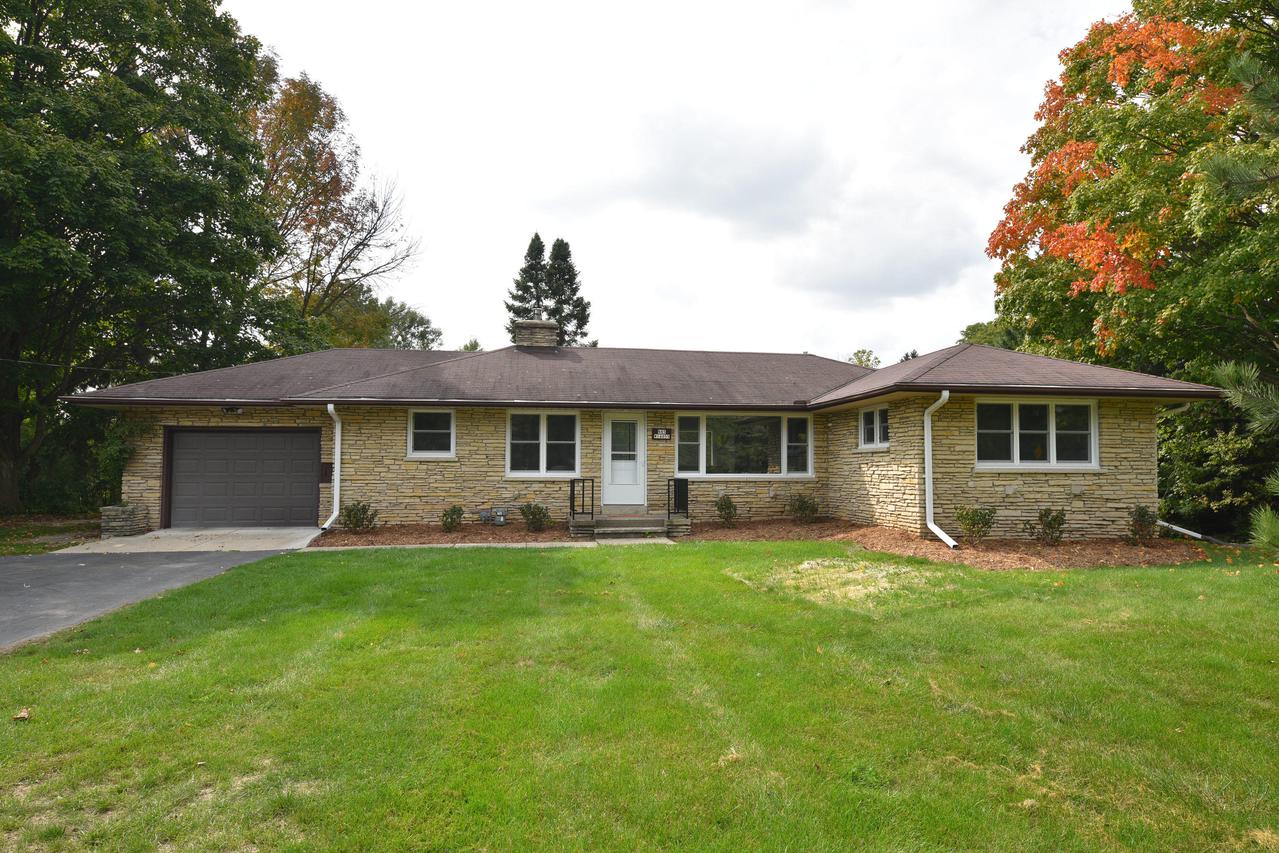 N85W14055 Fond Du Lac Ave., Menomonee Falls, WI 53051