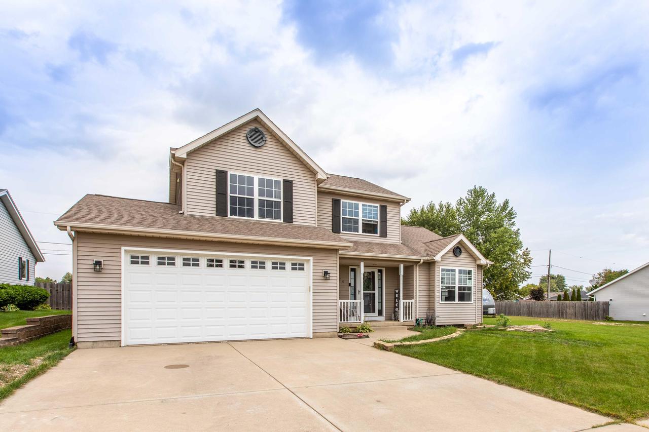 9524 Broadway Dr, Sturtevant, WI 53177