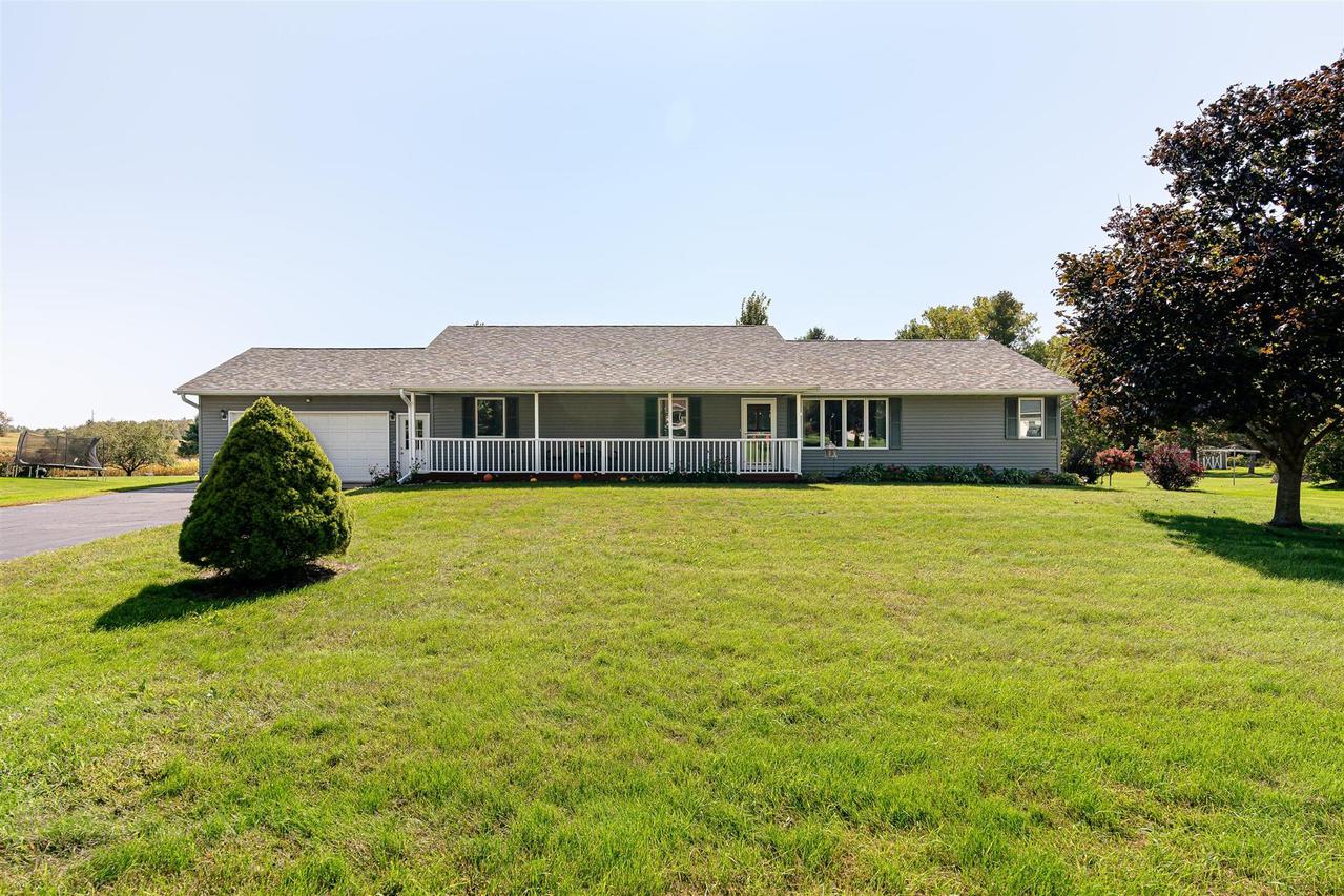 E7317 Skyline Dr., Viroqua, WI 54665