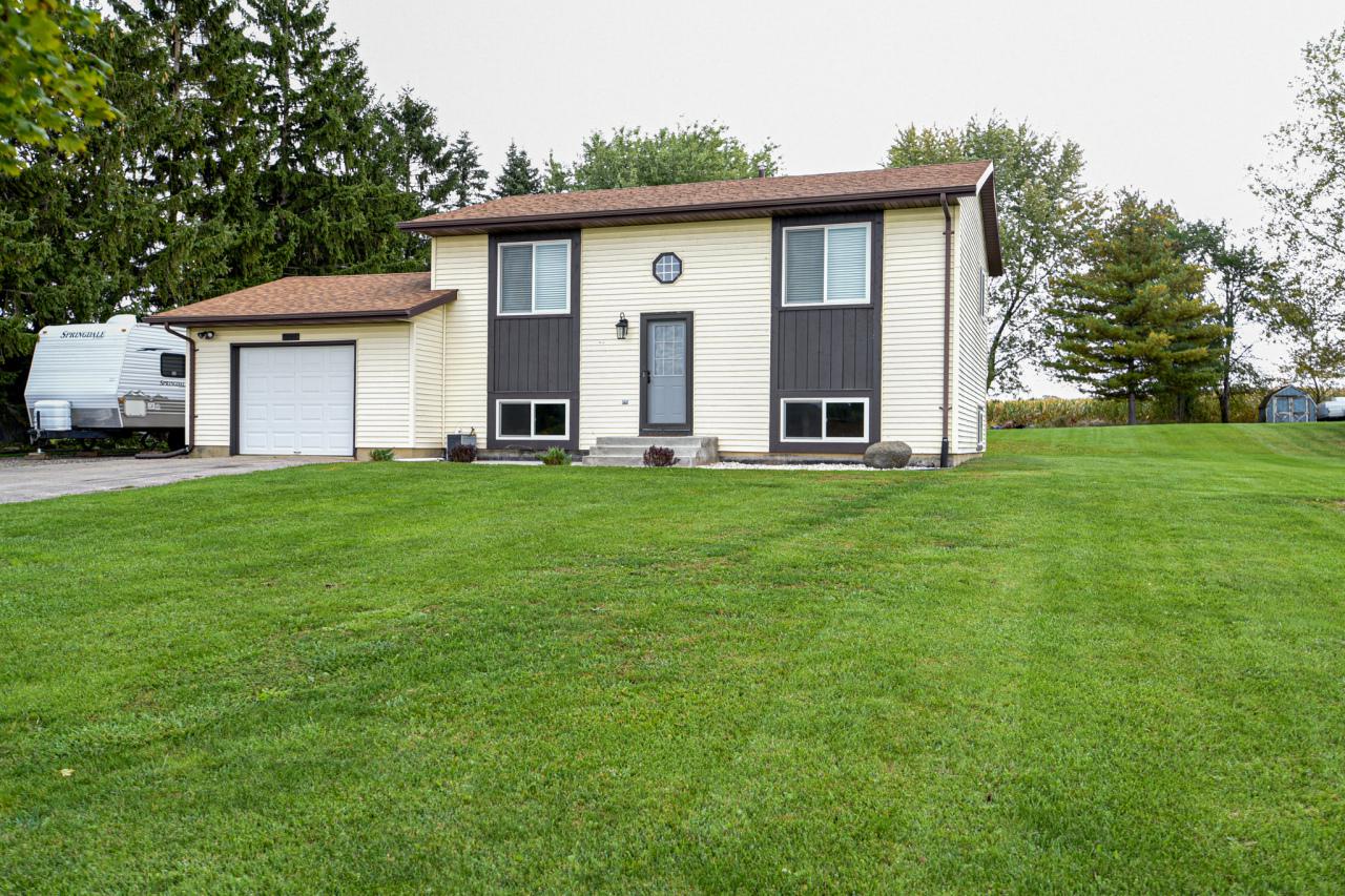 3211 S Beaumont, Dover, WI 53139