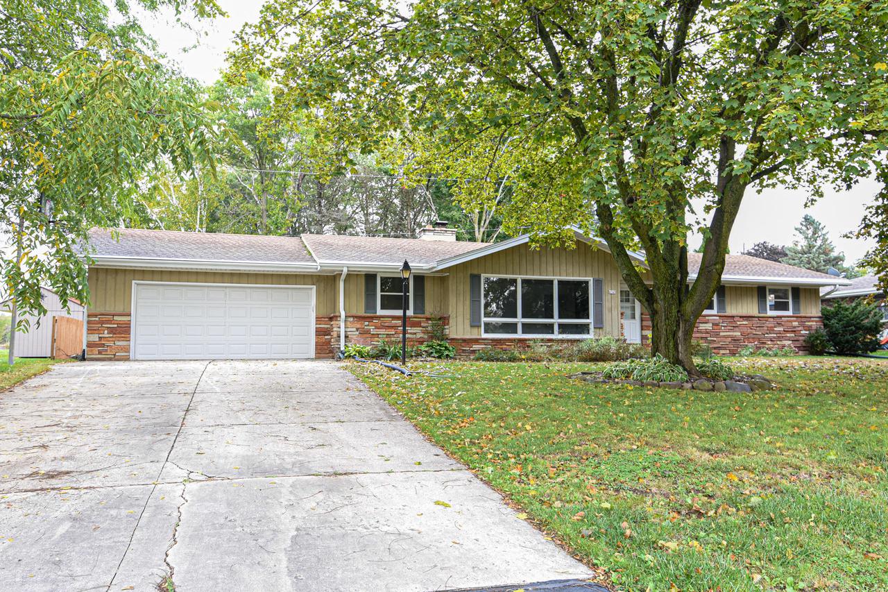 4745 Dutchess Dr, Caledonia, WI 53405