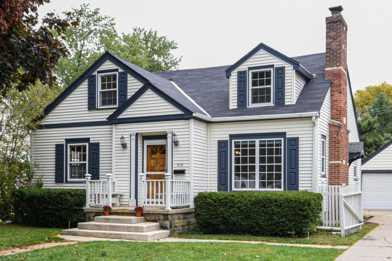 905 S East Ave., Waukesha, WI 53186