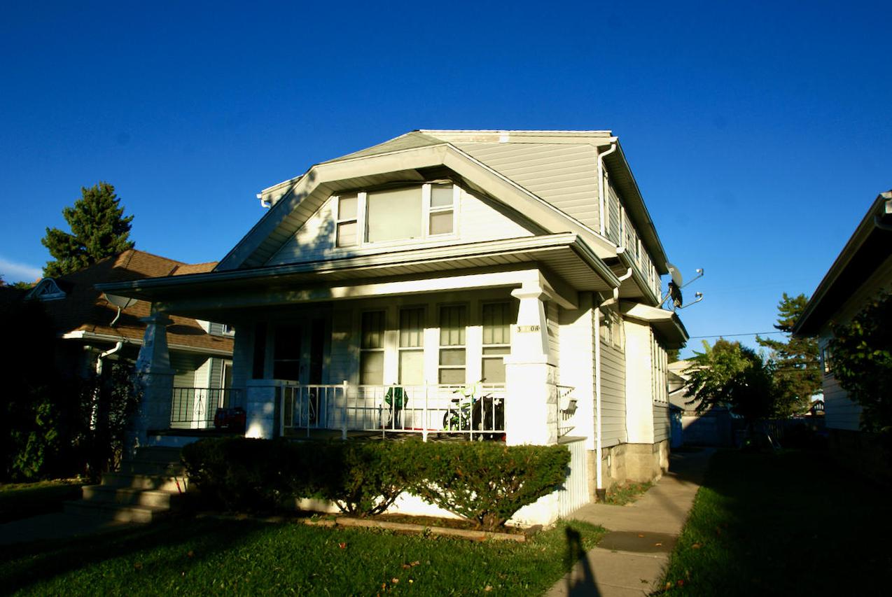 3460 S 9th Pl., Milwaukee, WI 53215