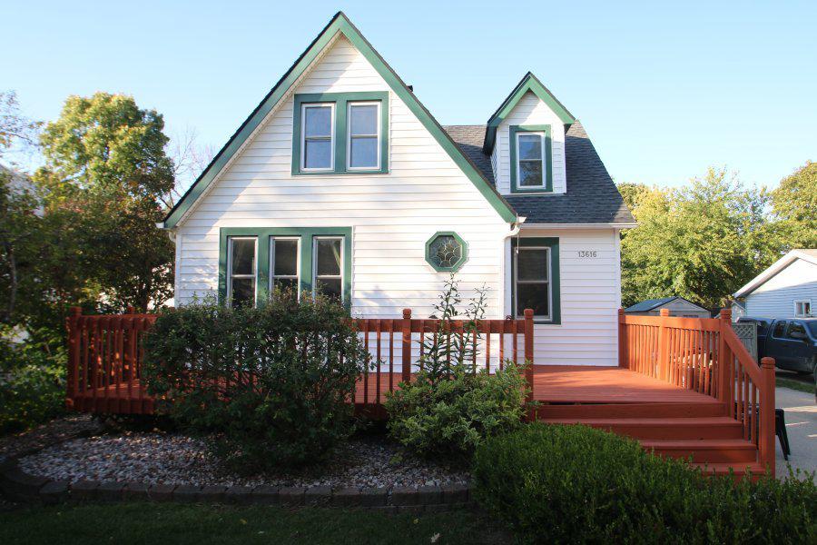13616 W Prospect Dr., New Berlin, WI 53151