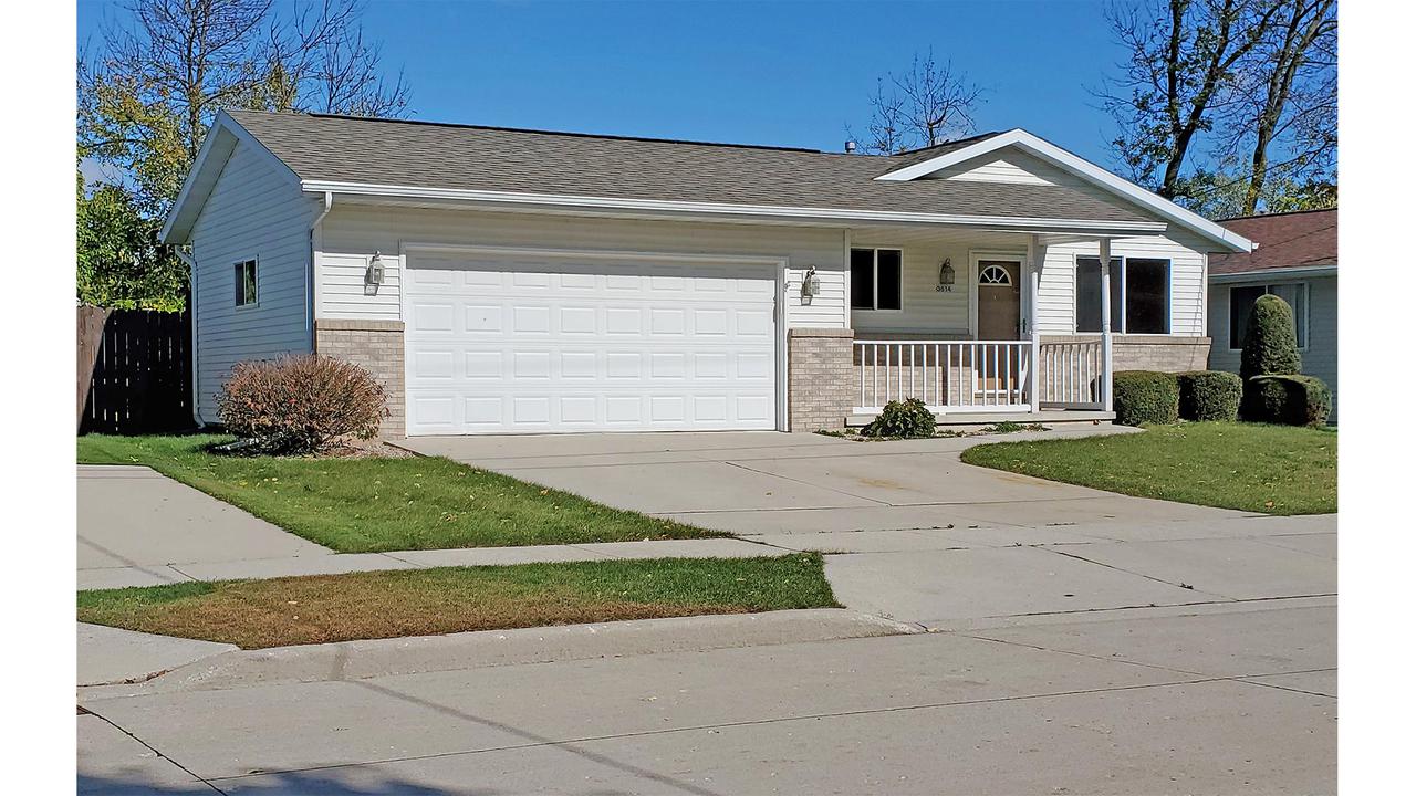 3614 Mackert St., Manitowoc, WI 54220