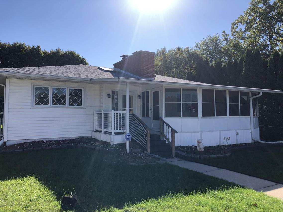 1809 N Green Bay Rd., Mount Pleasant, WI 53405