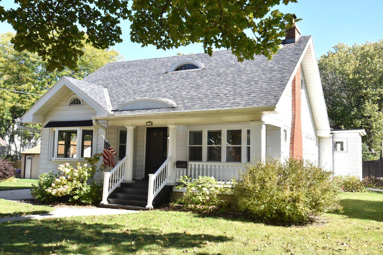 3766 S 3rd St., Milwaukee, WI 53207
