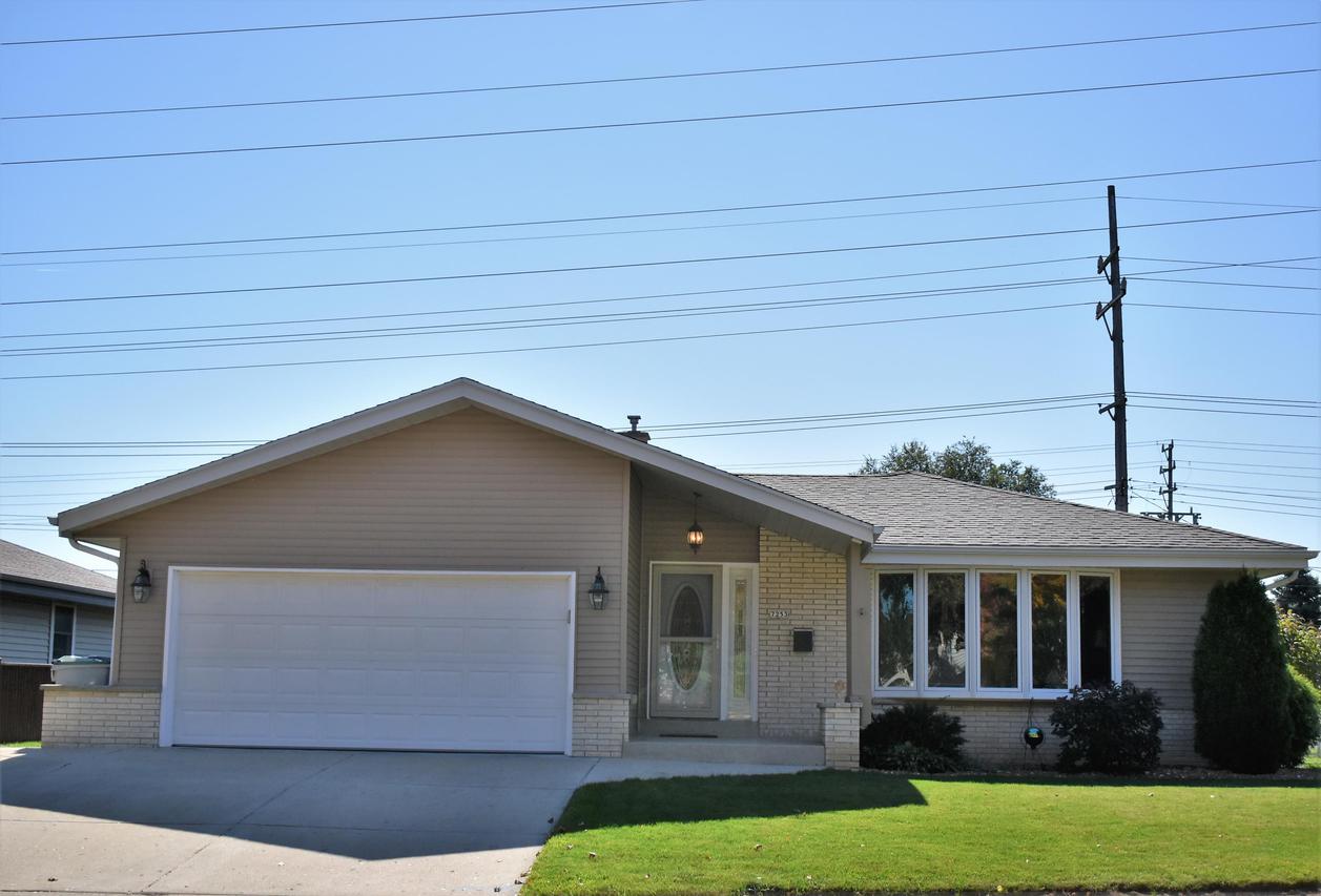 7253 W Waterford Ave., Milwaukee, WI 53220