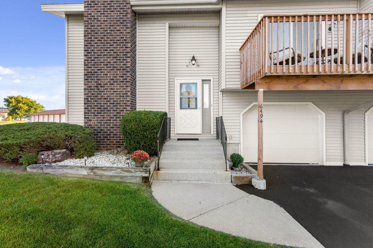 6494 S Whitnall Edge Rd., Milwaukee, WI 53132