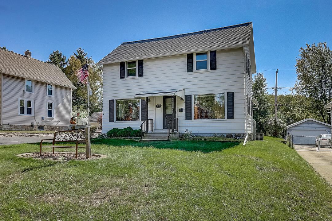 7839 W North Ave., Wauwatosa, WI 53213