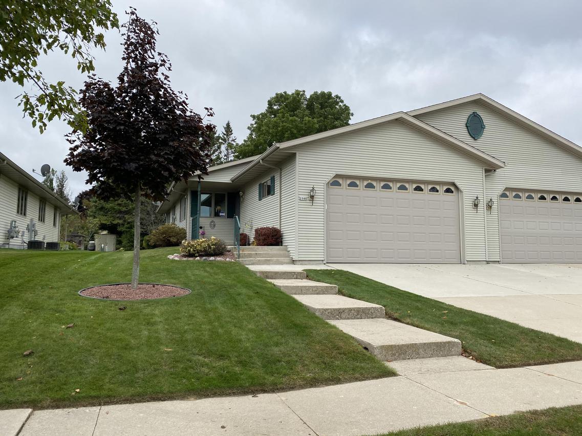 2140 S 22nd St., Manitowoc, WI 54220