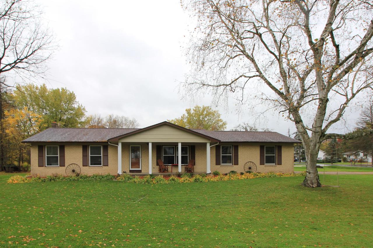 W5095 Circle Pl., Shelby, WI 54601