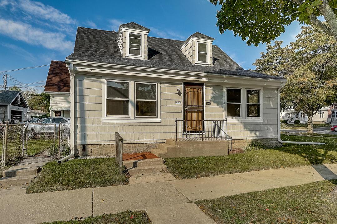 5706 W Main St, Milwaukee, WI 53214