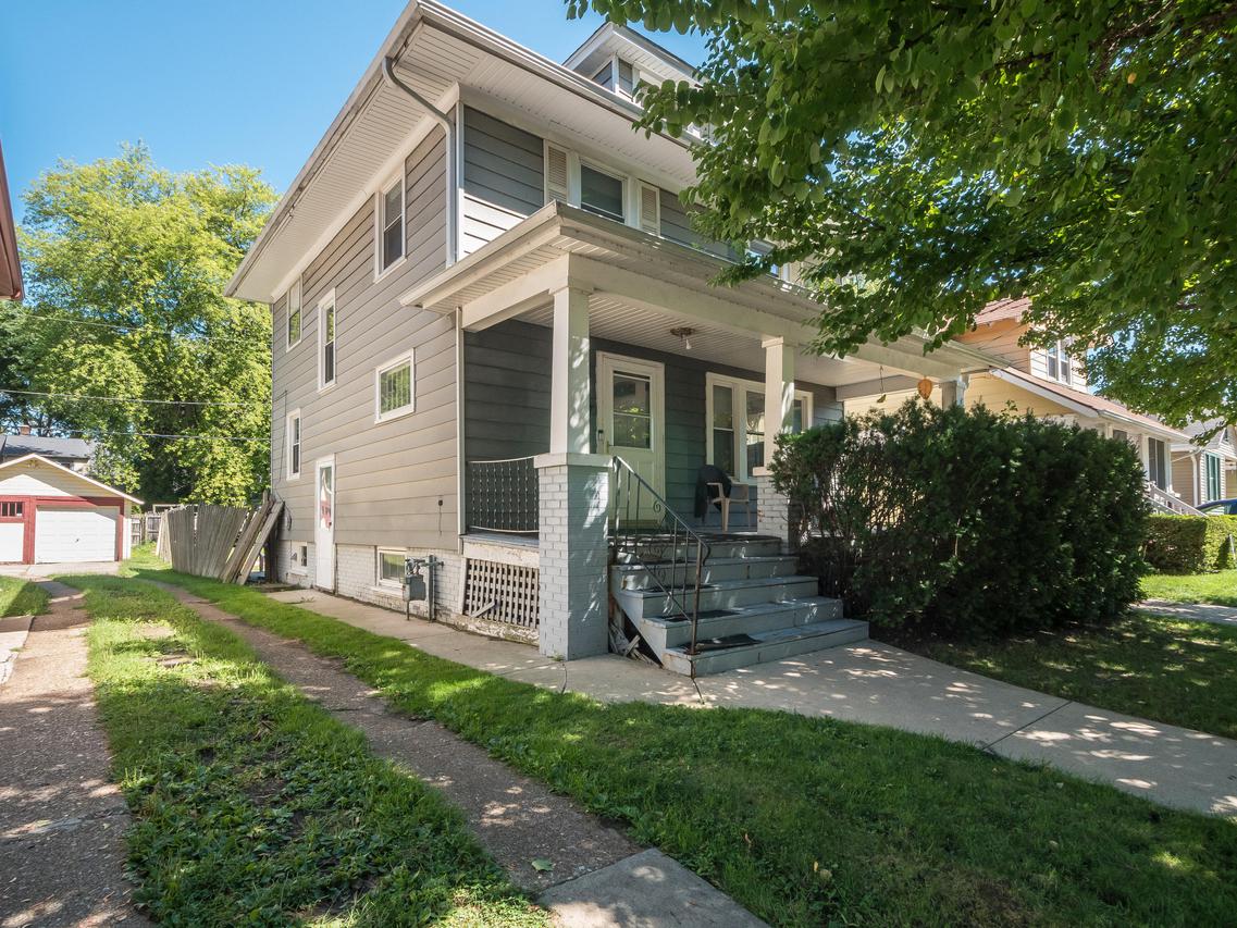 6719 21st Ave, Kenosha, WI 53143