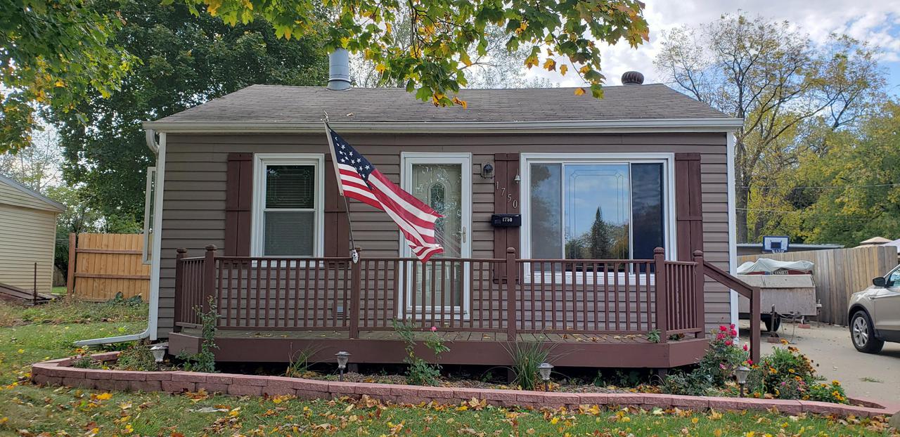1750 Oregon St., Racine, WI 53405