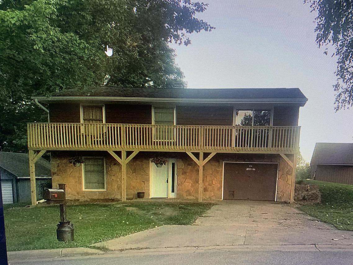 303 Park St., Ontario, WI 54651