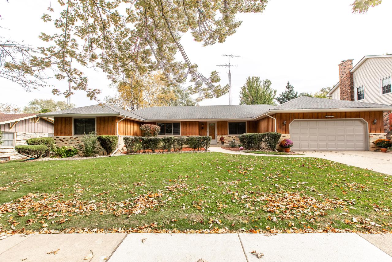 7201 49th Ave, Kenosha, WI 53142