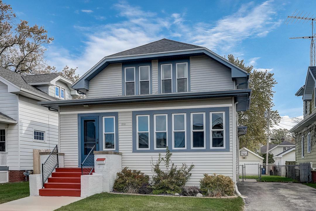 1231 West Lawn Ave, Racine, WI 53405