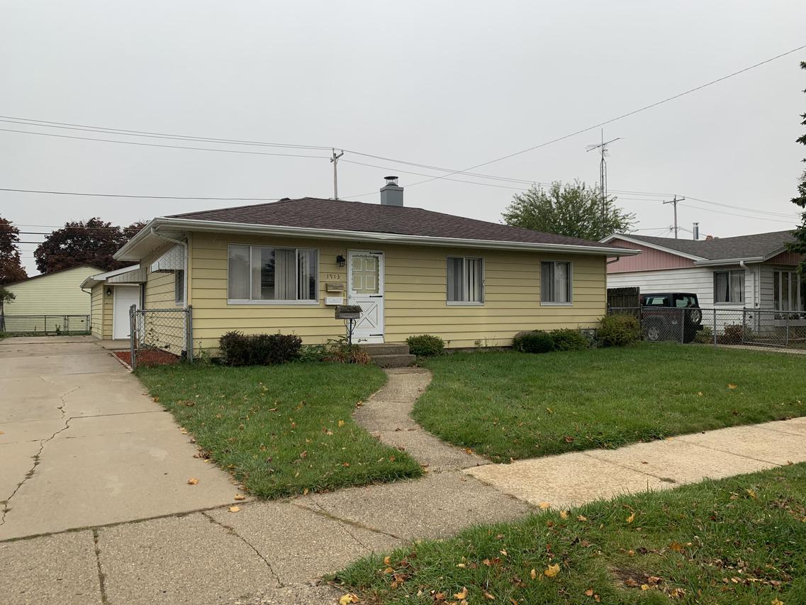 1913 87th St., Kenosha, WI 53143