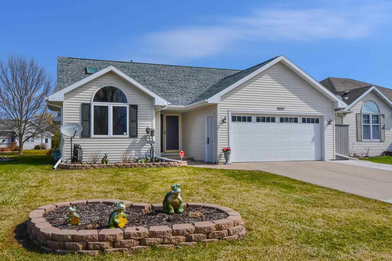 2007 Bark River Ct., De Pere, WI 54115