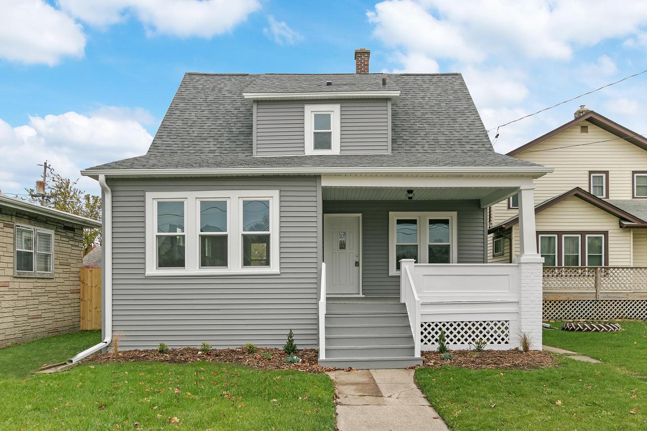 3023 Roosevelt Rd., Kenosha, WI 53142