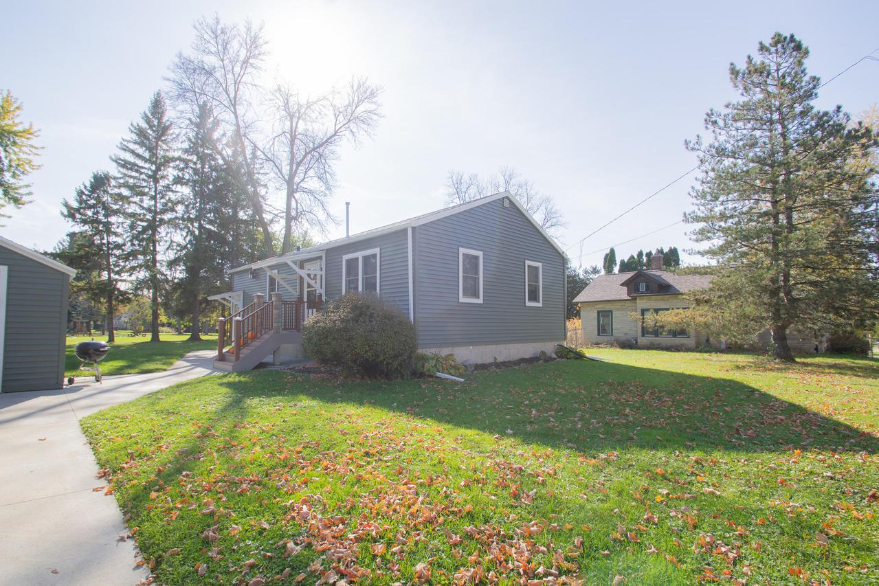 227 E Leonard St., Watertown, WI 53098