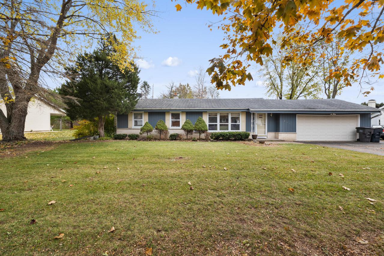 311 Ahrens Dr., Mukwonago, WI 53149