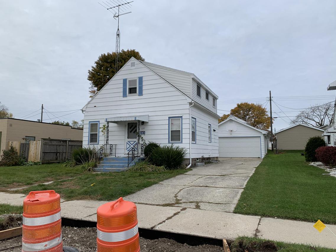 530 S 29th St., Manitowoc, WI 54220