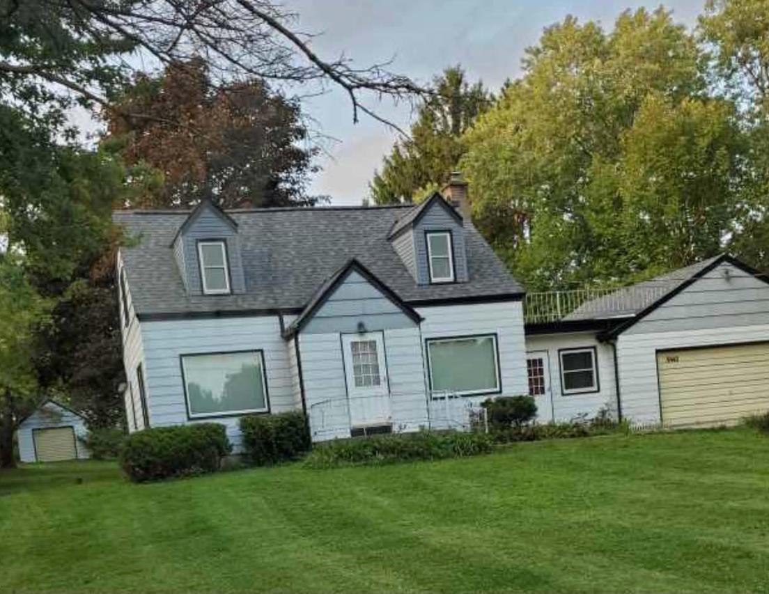 5442 S Egofske Rd., New Berlin, WI 53146