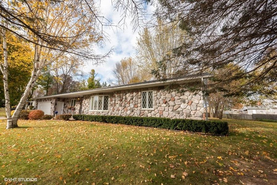 4914 Morgan Dr., Manitowoc, WI 54220