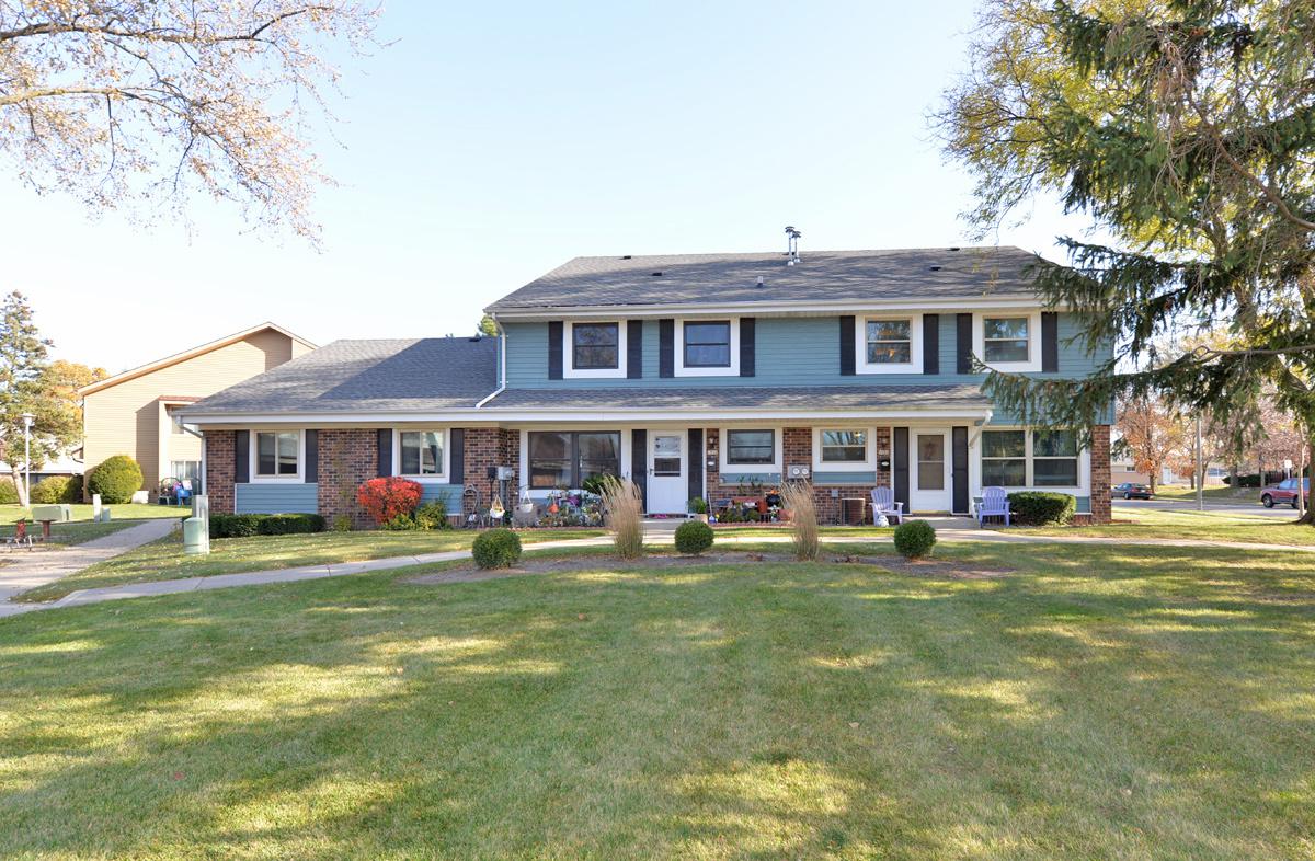 1928 W Salem St, Milwaukee, WI 53221