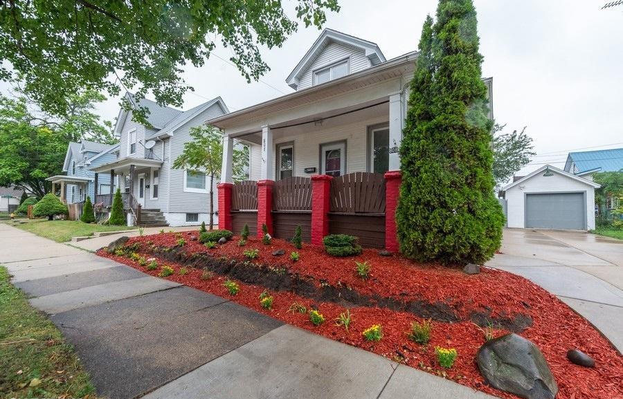 808 Yout St, Racine, WI 53402