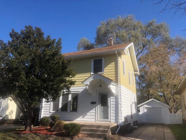 1933 Kearney Ave., Racine, WI 53403