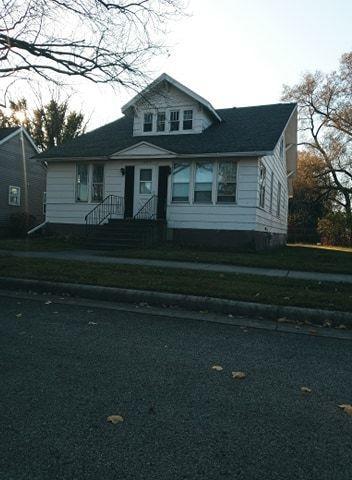 1629 Oakes St., Marinette, WI 54143