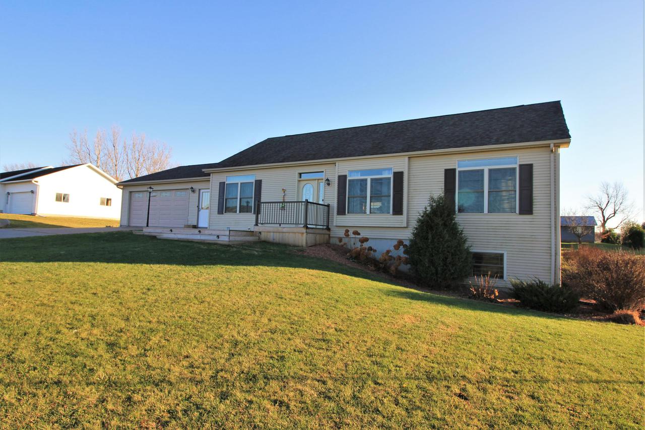 E7665 Prairie Blvd., Viroqua, WI 54665