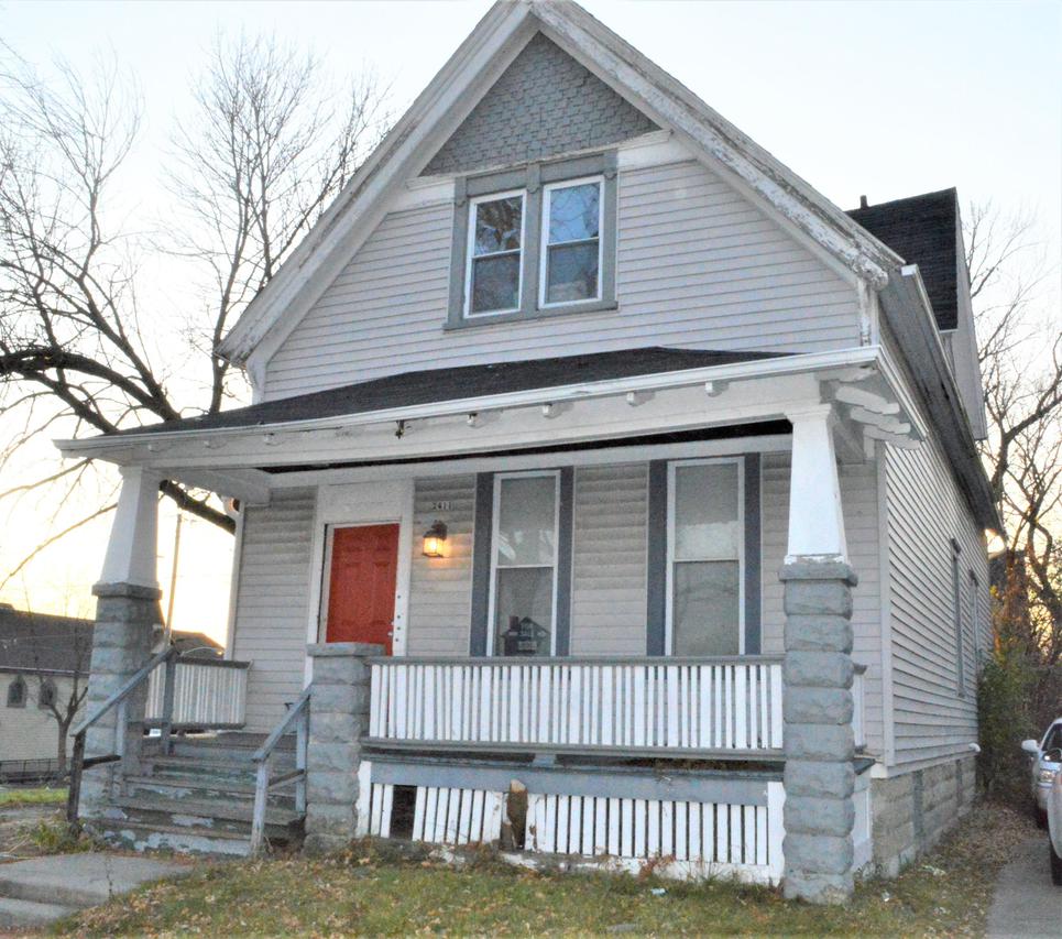 2411 N Richards St, Milwaukee, WI 53212