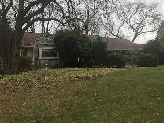 2544 N Swan Blvd., Wauwatosa, WI 53226