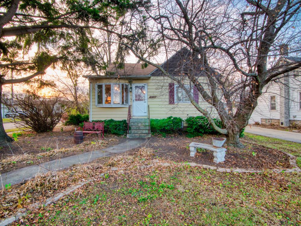 7636 39th Ave, Kenosha, WI 53142