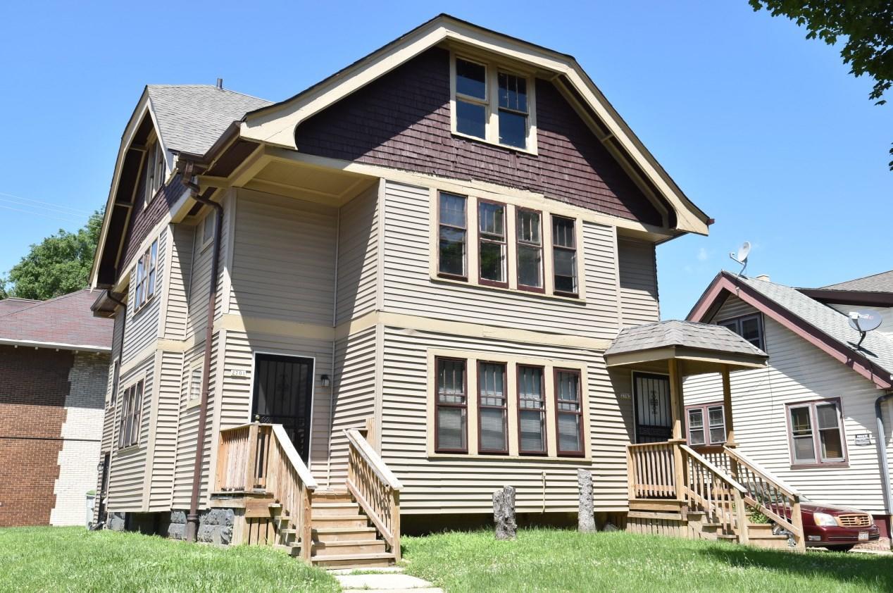 2701 N 39th St, 2703, Milwaukee, WI 53210