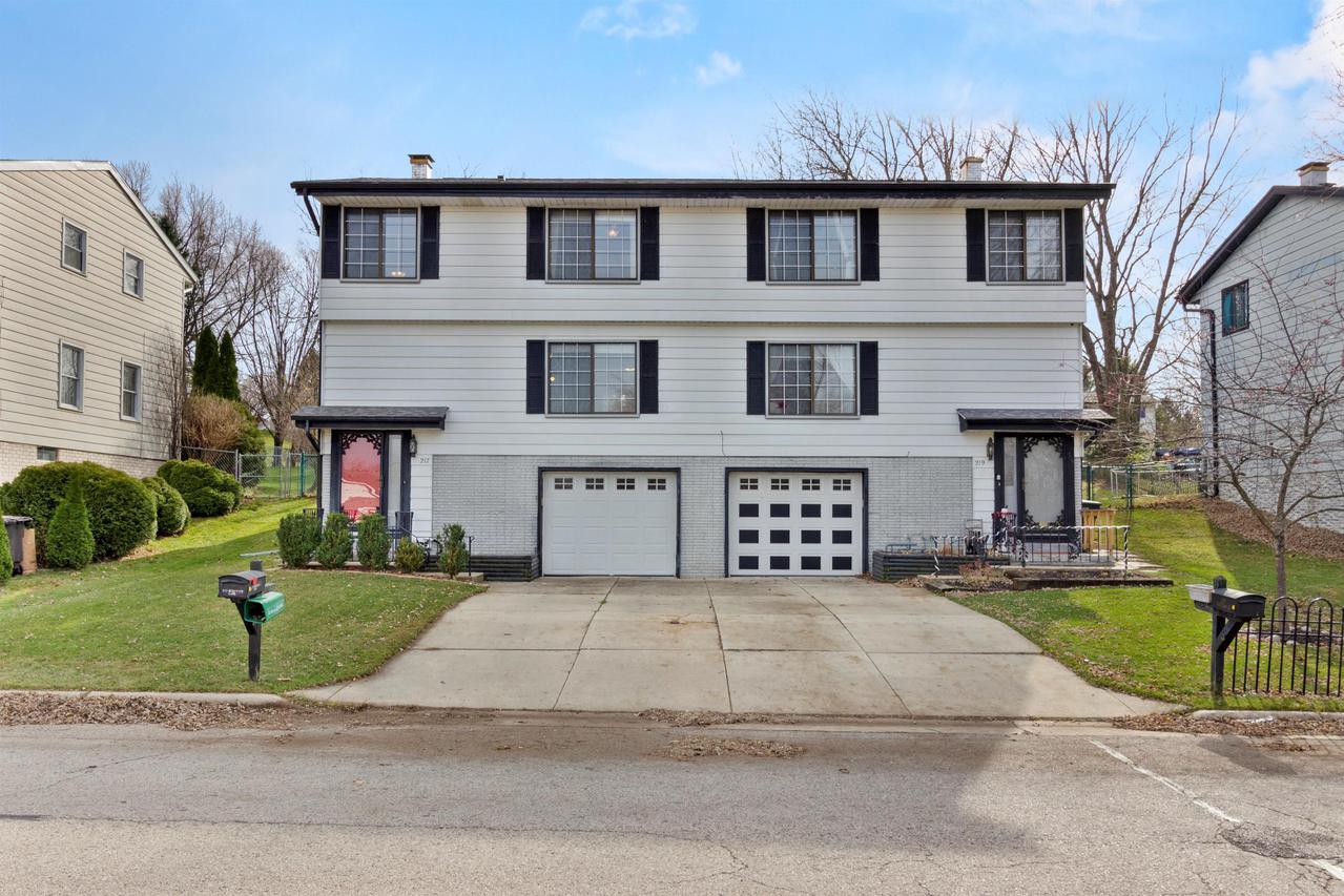 217 Mcdivitt Ln, Mukwonago, WI 53149