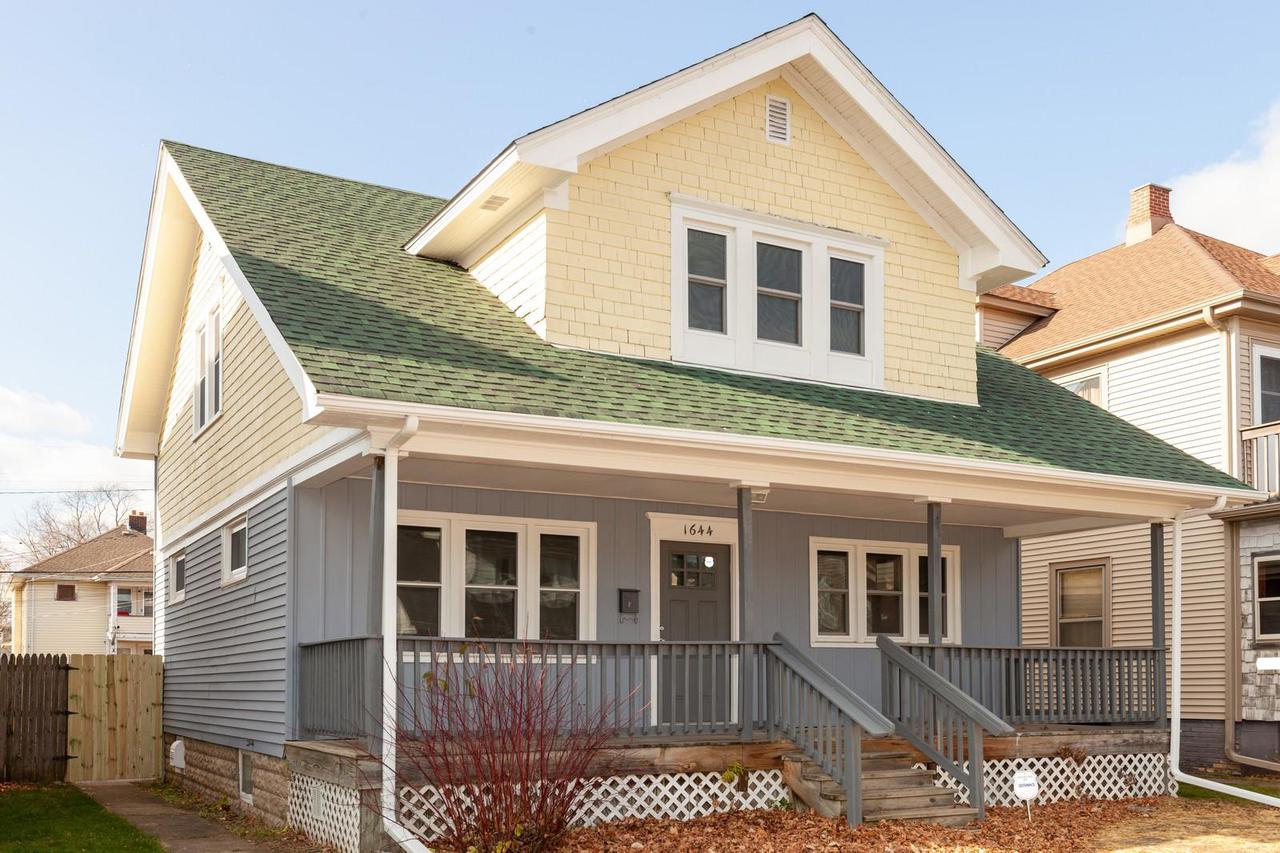 1644 Holmes Ave., Racine, WI 53405