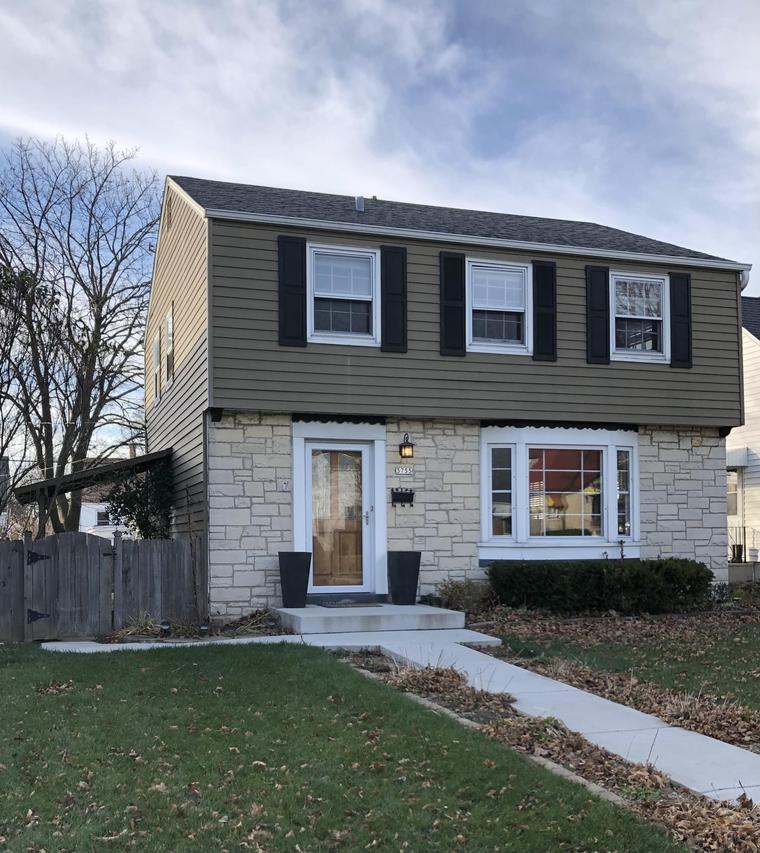 3755 S 15th Pl., Milwaukee, WI 53221